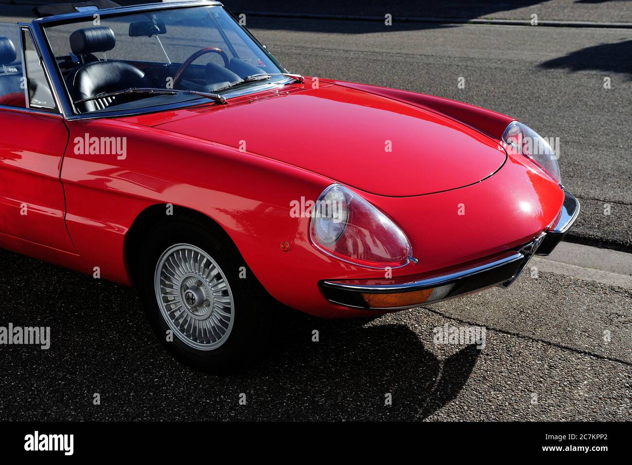 Oldtimer Alfa Romeo Spider High Resolution Stock Photography And Images Alamy