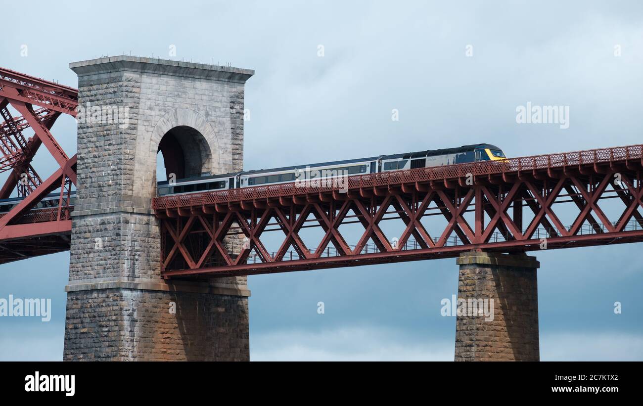 Train On The Forth Rail Bridge High Resolution Stock Photography And Images Alamy Train On The Forth Rail Bridge High Resolution Stock Photography And Images Alamy