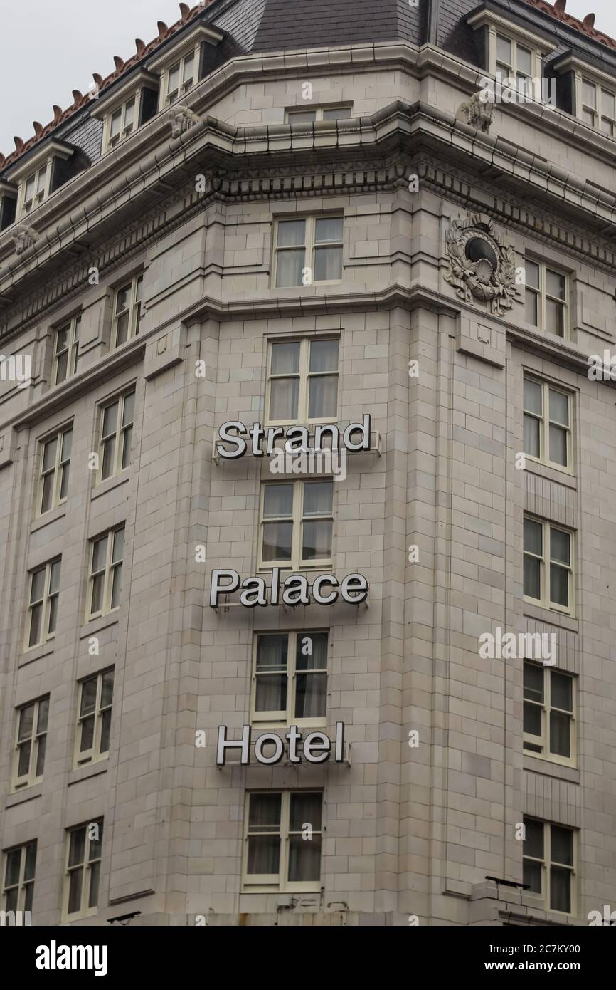 London England, UK. May 07 2020. Strand Palace Hotel Stock Photo