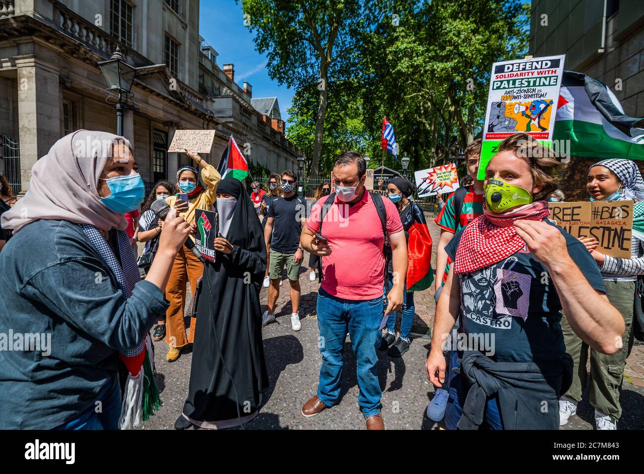 London, UK. 18th July, 2020. Demonstration at the Israeli embassy calling for - Opposition to Israel's annexation plan in the West Bank; Opposition to the censorship of anti-Zionism in Britain; and Support for a call for Boycotts, Divestment and Sanctions against Israel. Credit: Guy Bell/Alamy Live News Stock Photo