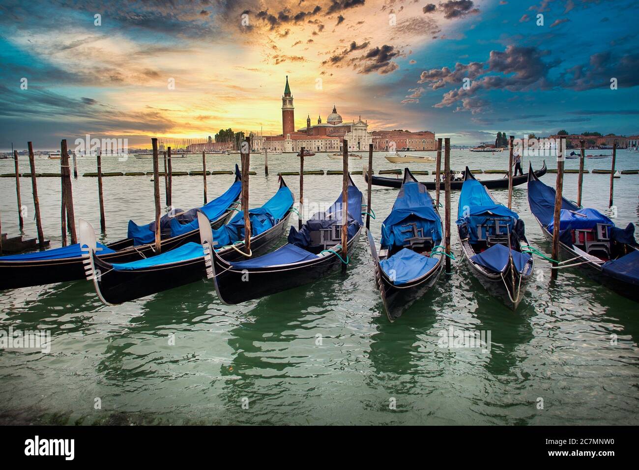 Venice vessels hi-res stock photography and images - Alamy