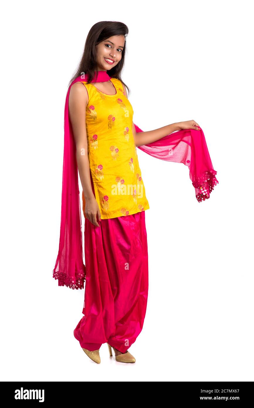 Pin by Divyanshi narwariya on panjabi patiyala suits | Indian ladies dress,  Fashion, Indian designer wear