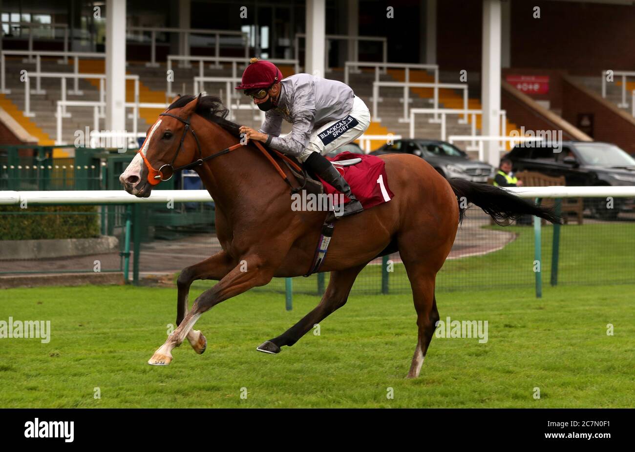 Qaysar ridden by Thore Hammer Hansen wins the Racing TV Handicap at