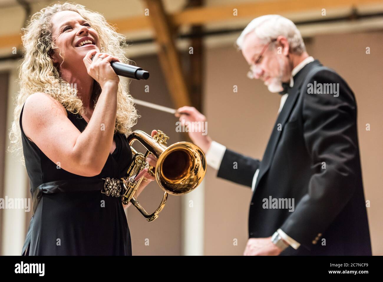 Closeup of Christine Fawson singing with The Concord Band. Stock Photo