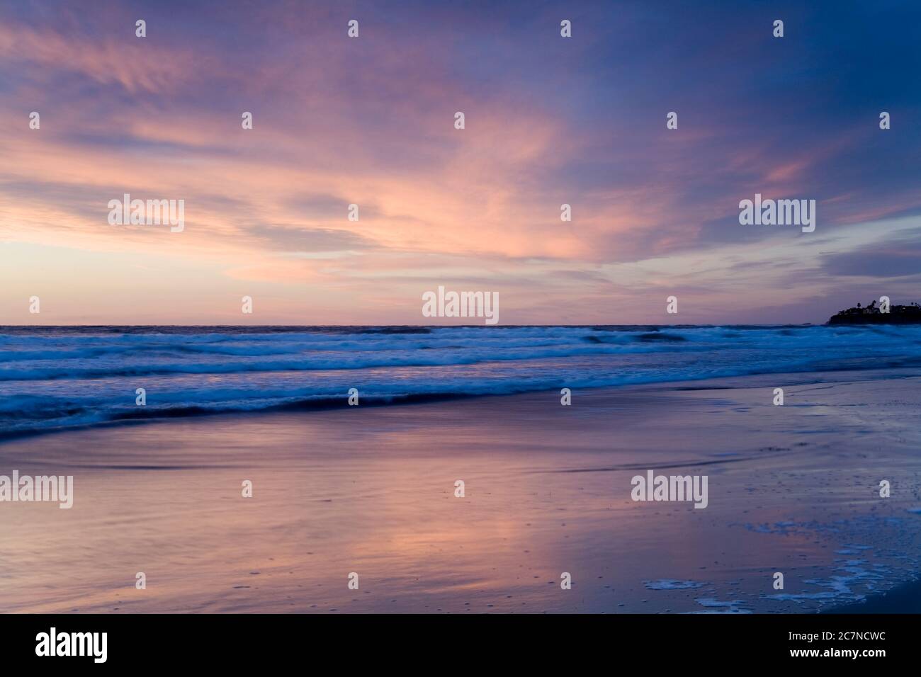 Sunset on Pacific Beach, San Diego, California, USA Stock Photo Alamy