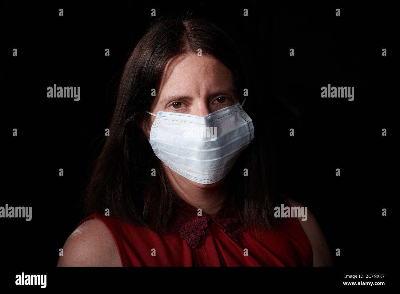 Covid medical face mask hi-res stock photography and images - Alamy