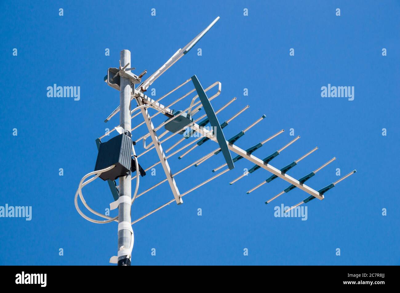 clear blue tv antenna