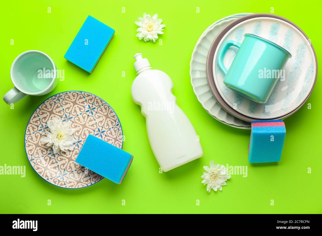 Composition with clean dishes on color background Stock Photo - Alamy