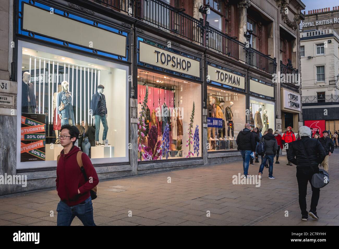 Topshop clothing store at Princes Street in New Town district of Edinburgh,  the capital of Scotland, part of United Kingdom Stock Photo - Alamy
