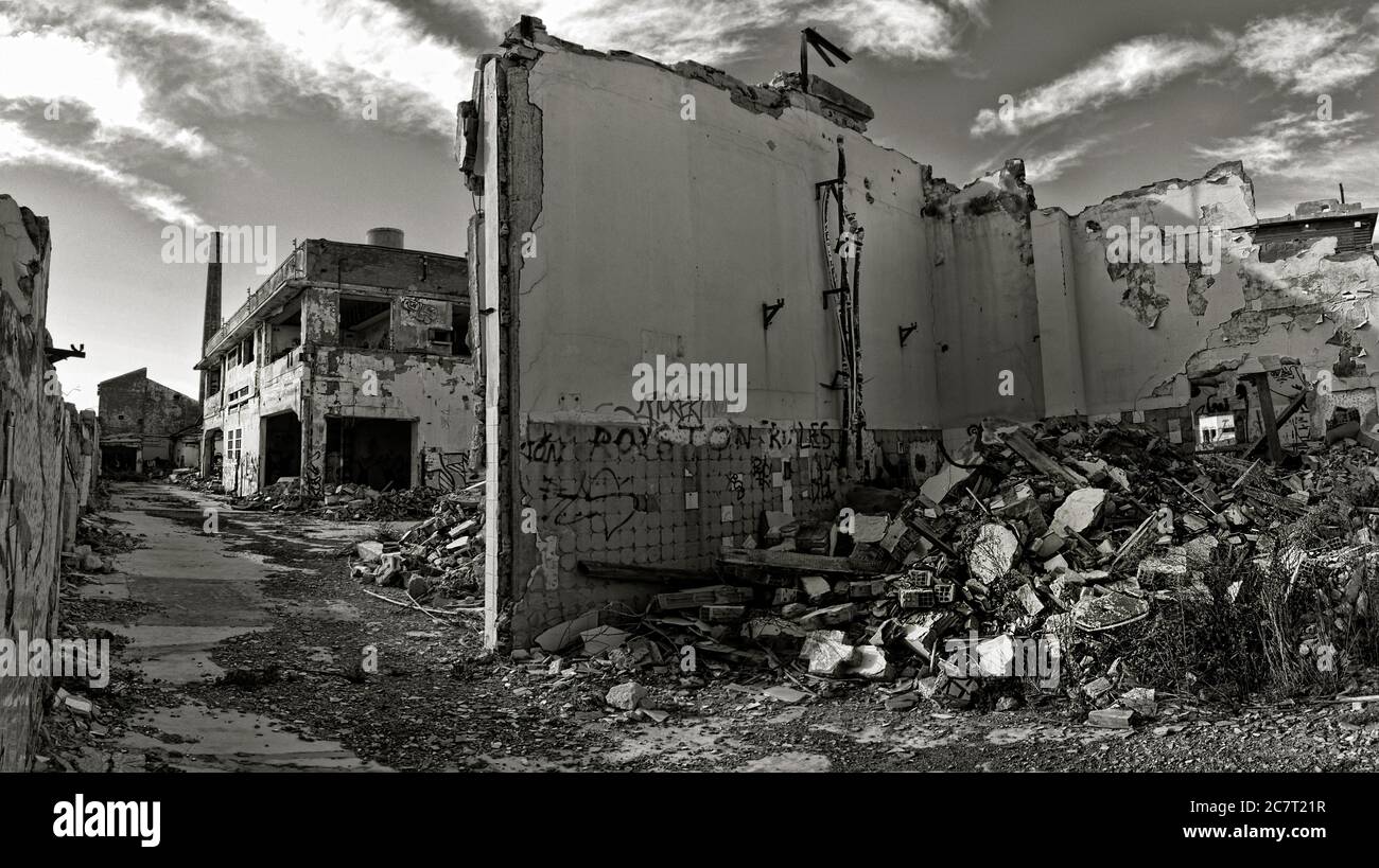 Antigua fábrica abandonada Stock Photo