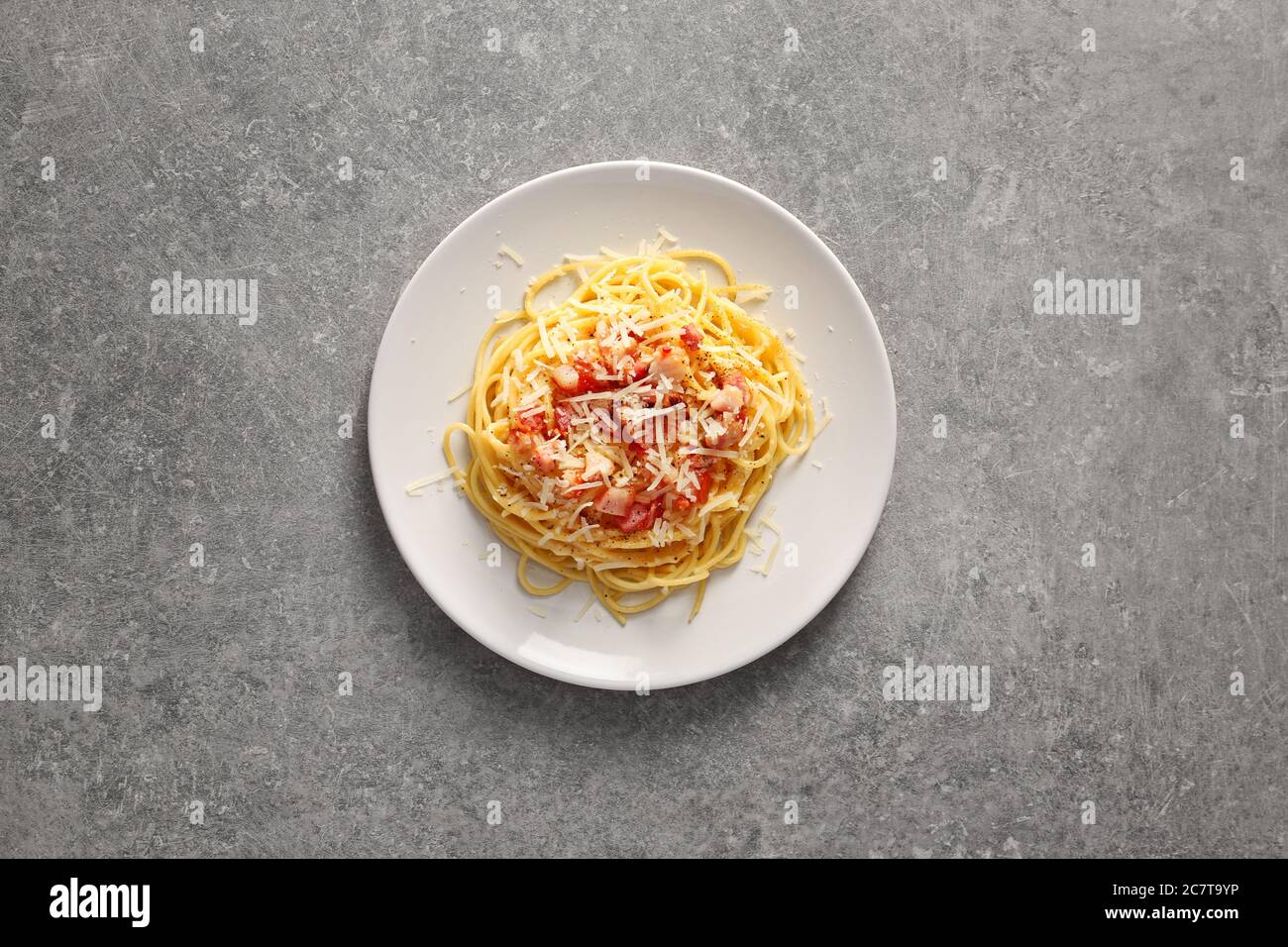 Spaghetti carbonara on grey hi-res stock photography and images - Alamy