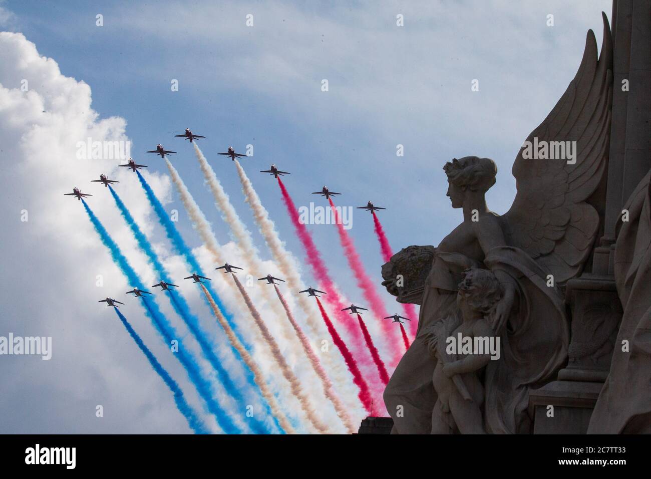 Red Arrows and La Patrouille Acrobatique de France fly over London  for French President Emmanuel Macron state visit. Featuring: View Where: London, United Kingdom When: 18 Jun 2020 Credit: Mario Mitsis/WENN Stock Photo
