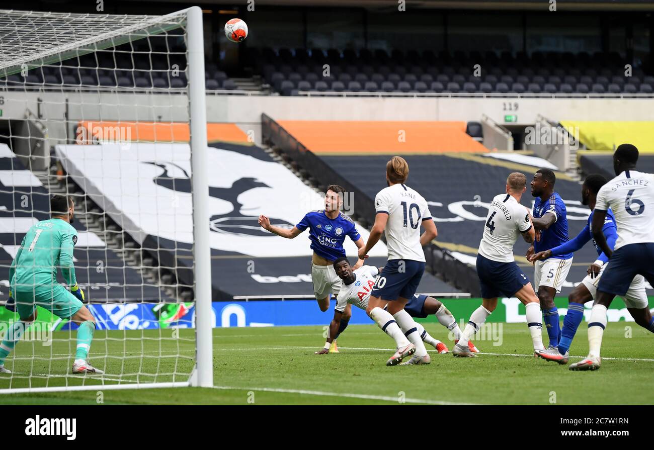 Дерби тоттенхэм лестер сити. Лестер тоттенхэм счет. Лестер тоттенхэм счет матча. Лестер тоттенхэм 2016. Бетанкур тоттенхэм.