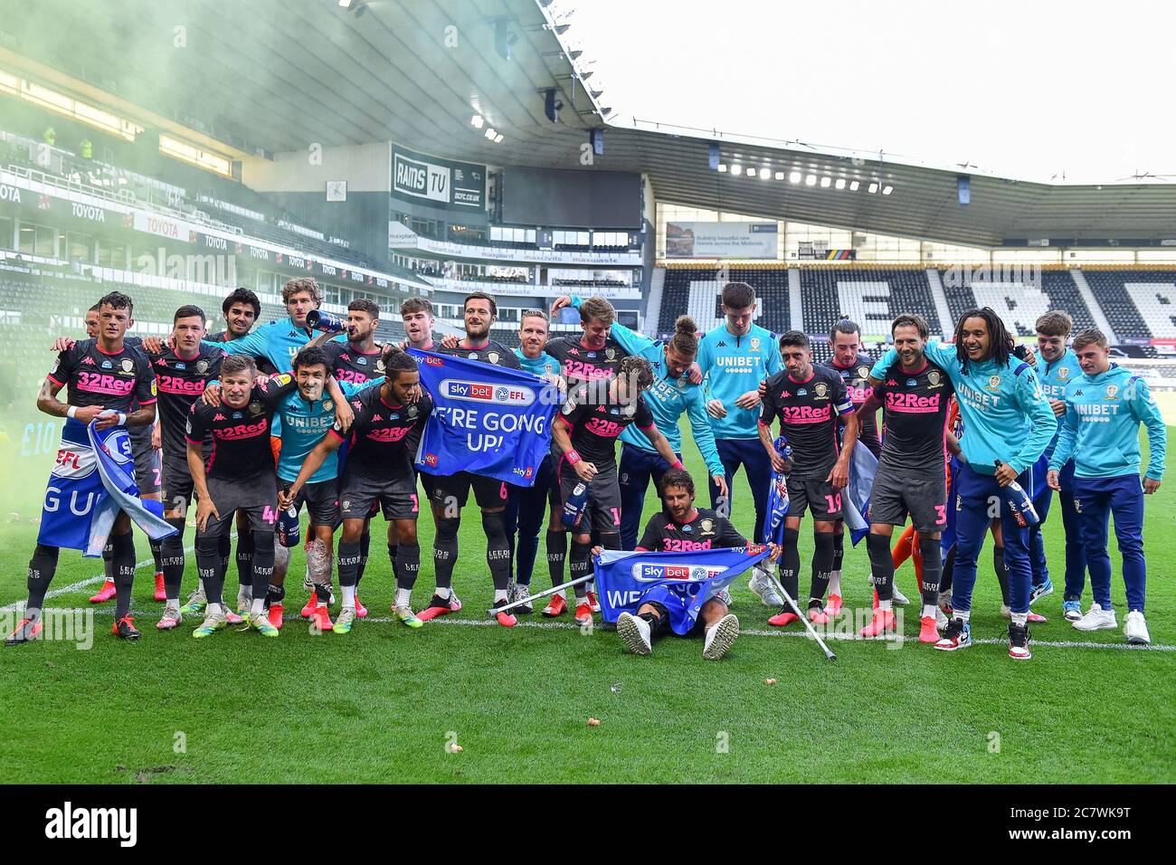 Leeds United players celebrate as they are promoted to the Premier League Stock Photo Alamy