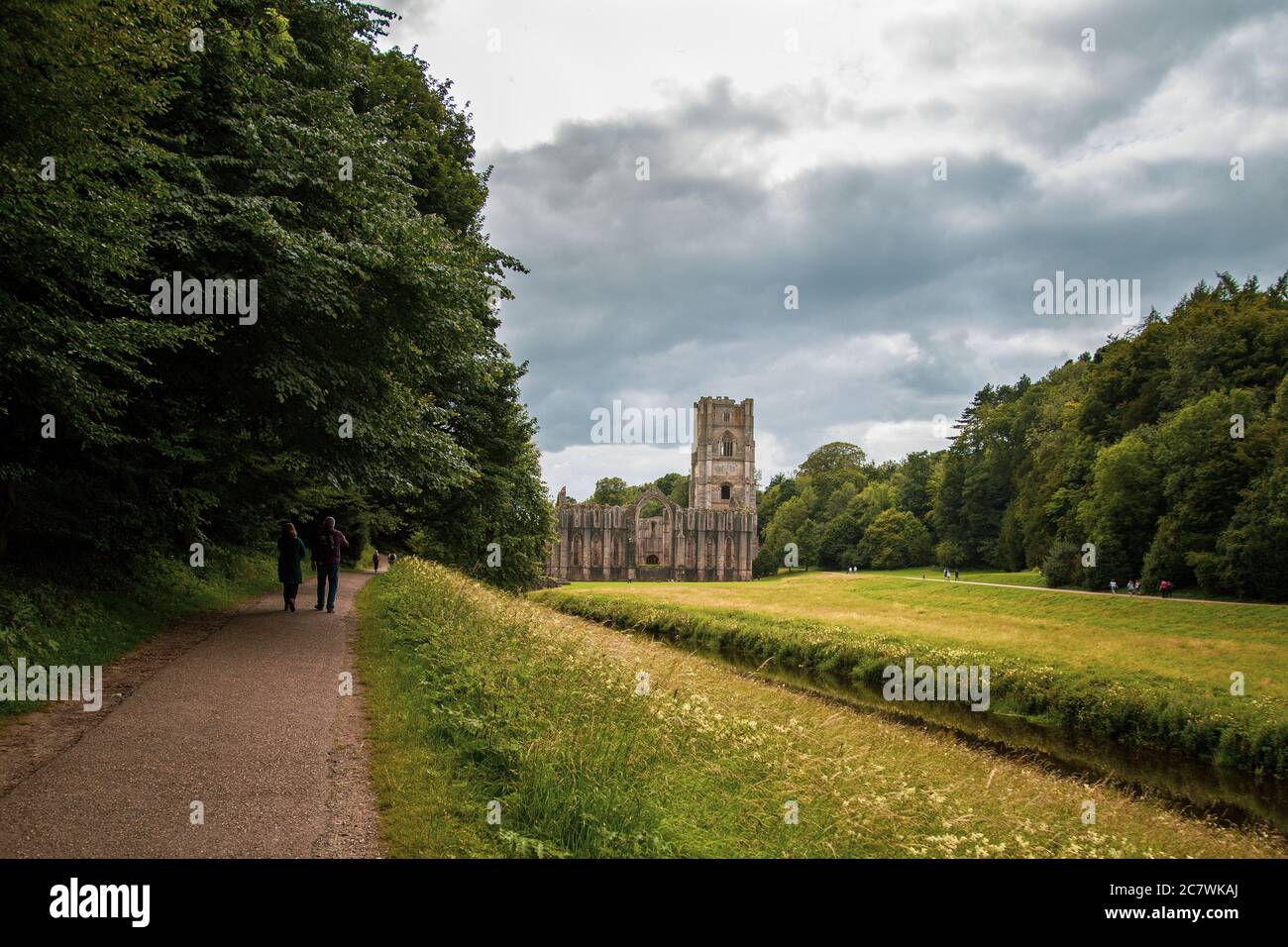 Fountains Abbey in North Yorkshire, England Stock Photo Alamy