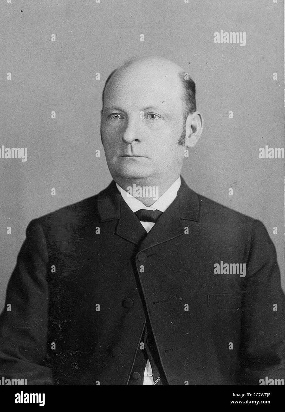Cole Younger, Thomas Coleman Younger, Cole Estes (1844 – 1916) American Confederate guerrilla during the American Civil War and later an outlaw leader with the James–Younger Gang. He was the elder brother of Jim, John and Bob Younger, who were also members of the gang. Cole Younger train robber Cole Estes Stock Photo