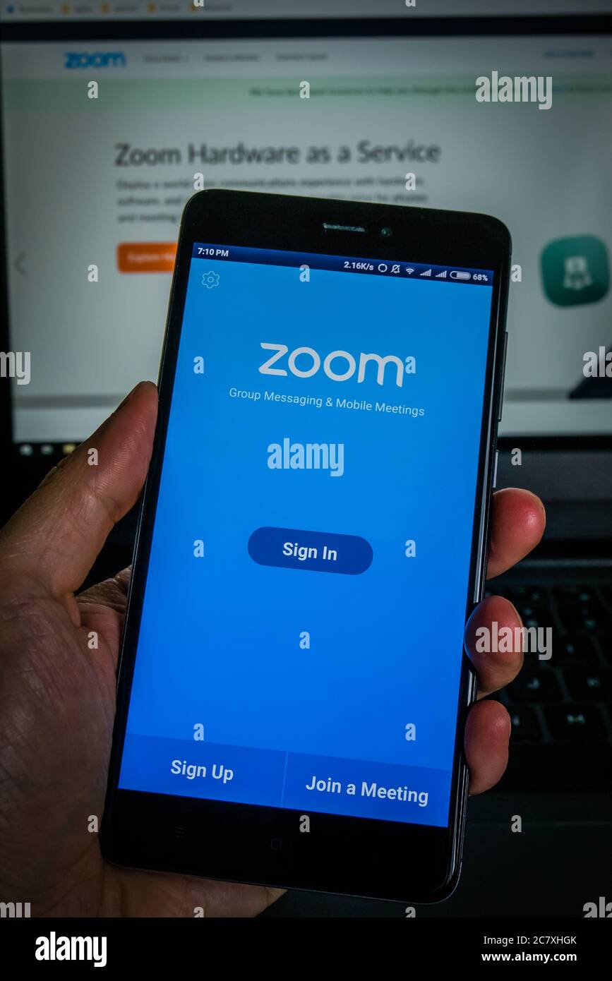 zoom meeting app on phone Stock Photo - Alamy