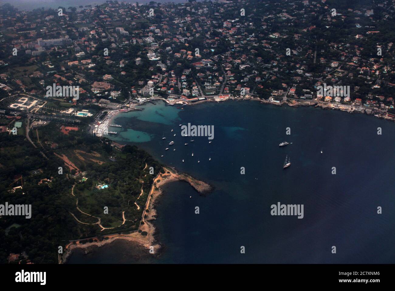 Stunning bird eye view hi-res stock photography and images - Alamy
