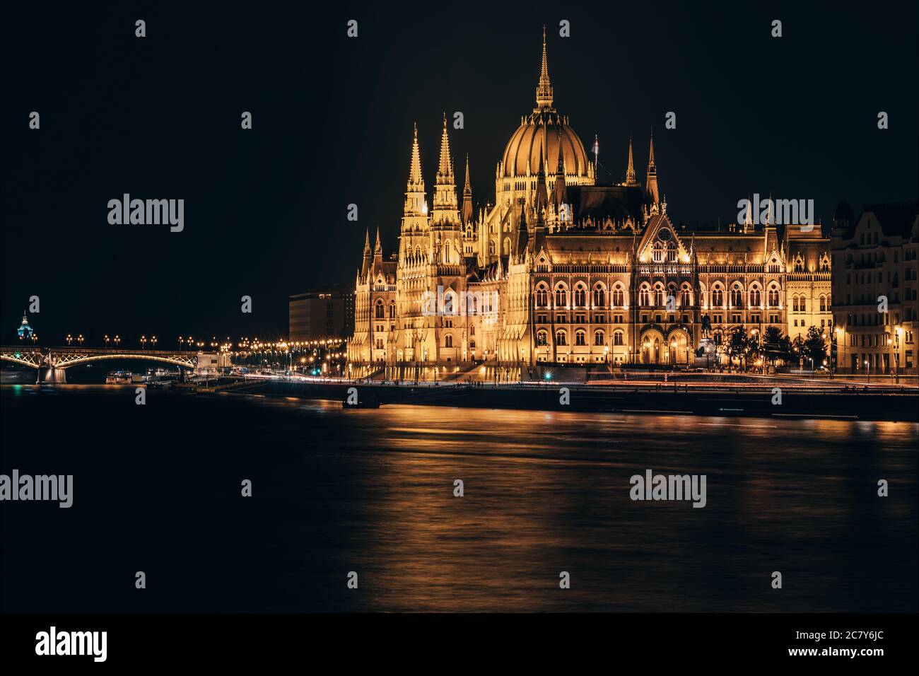 Beautiful view historic parliament hi-res stock photography and images ...