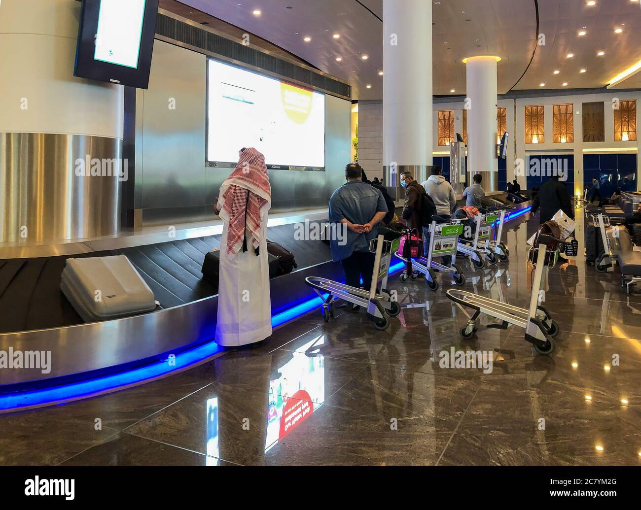 Airport baggage claim hires stock photography and images Alamy