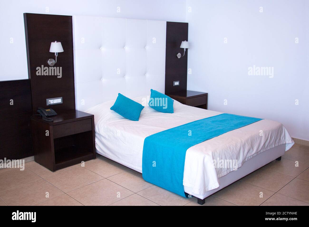 luxury modern white bedroom with king size bed in hotel Stock Photo Alamy