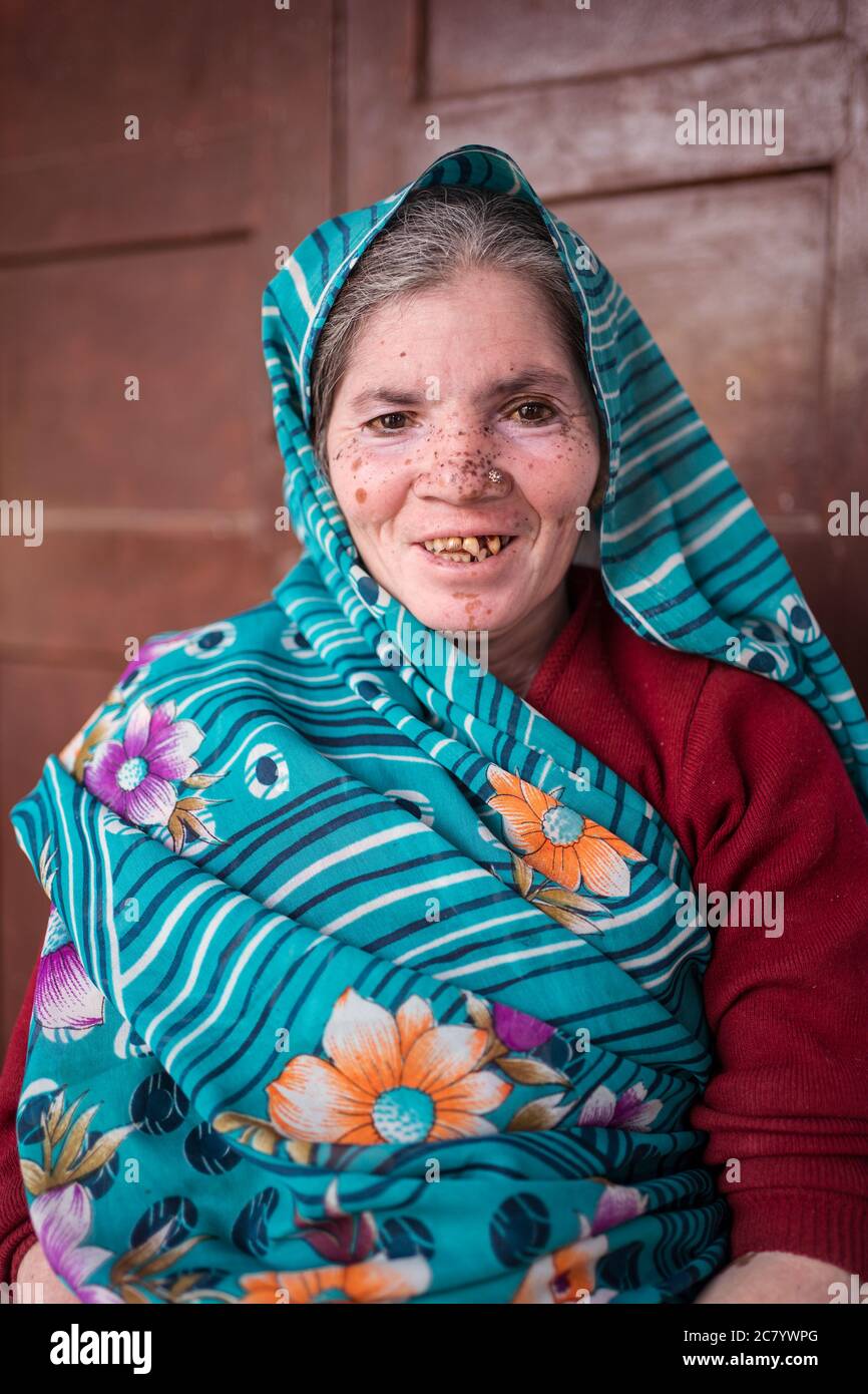 Older indian woman smiling hi-res stock photography and images - Alamy