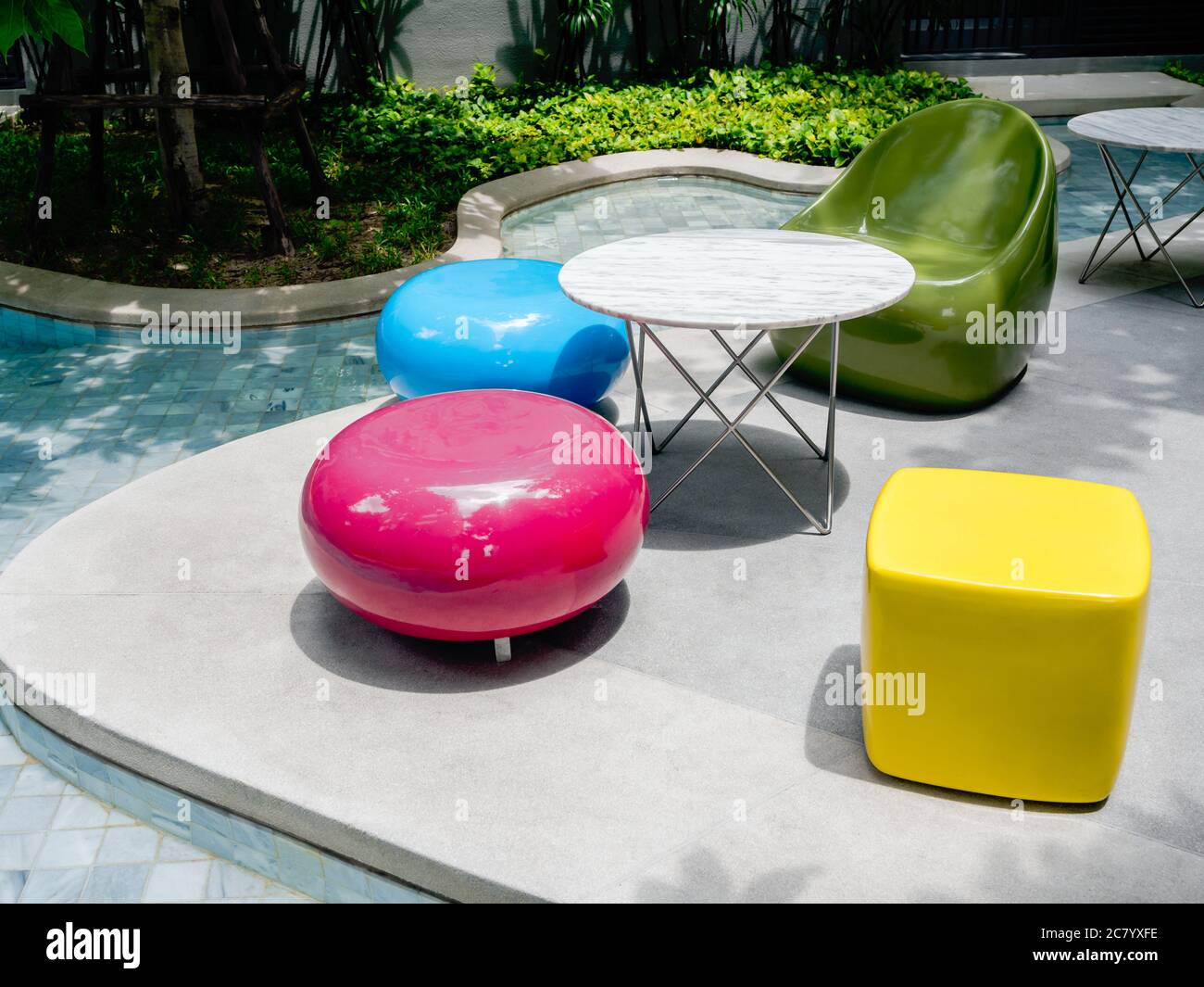Colorful online pool chairs