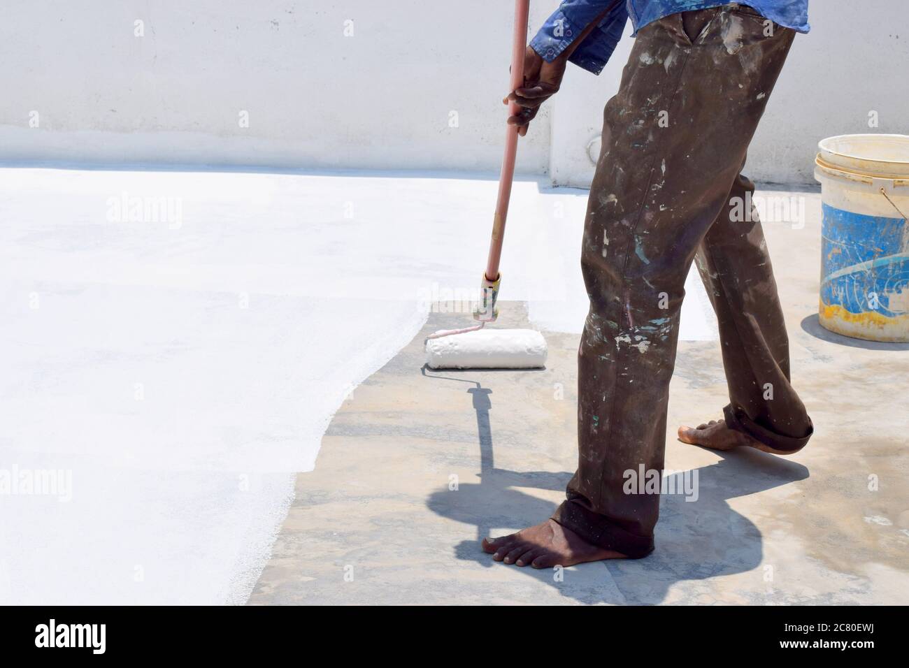 White paint reflects heat hires stock photography and images Alamy