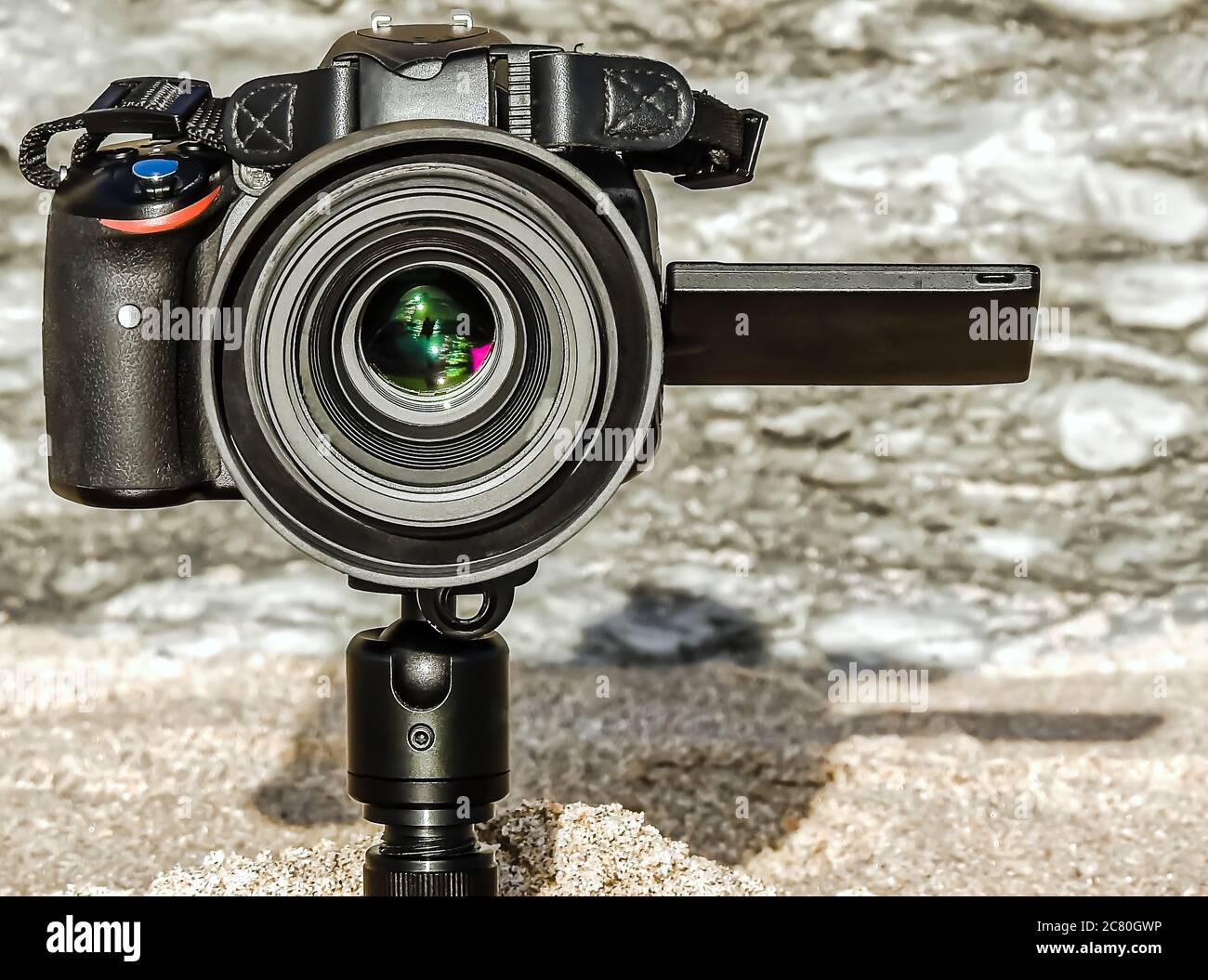 Professional camera on tripod hi-res stock photography and images - Alamy