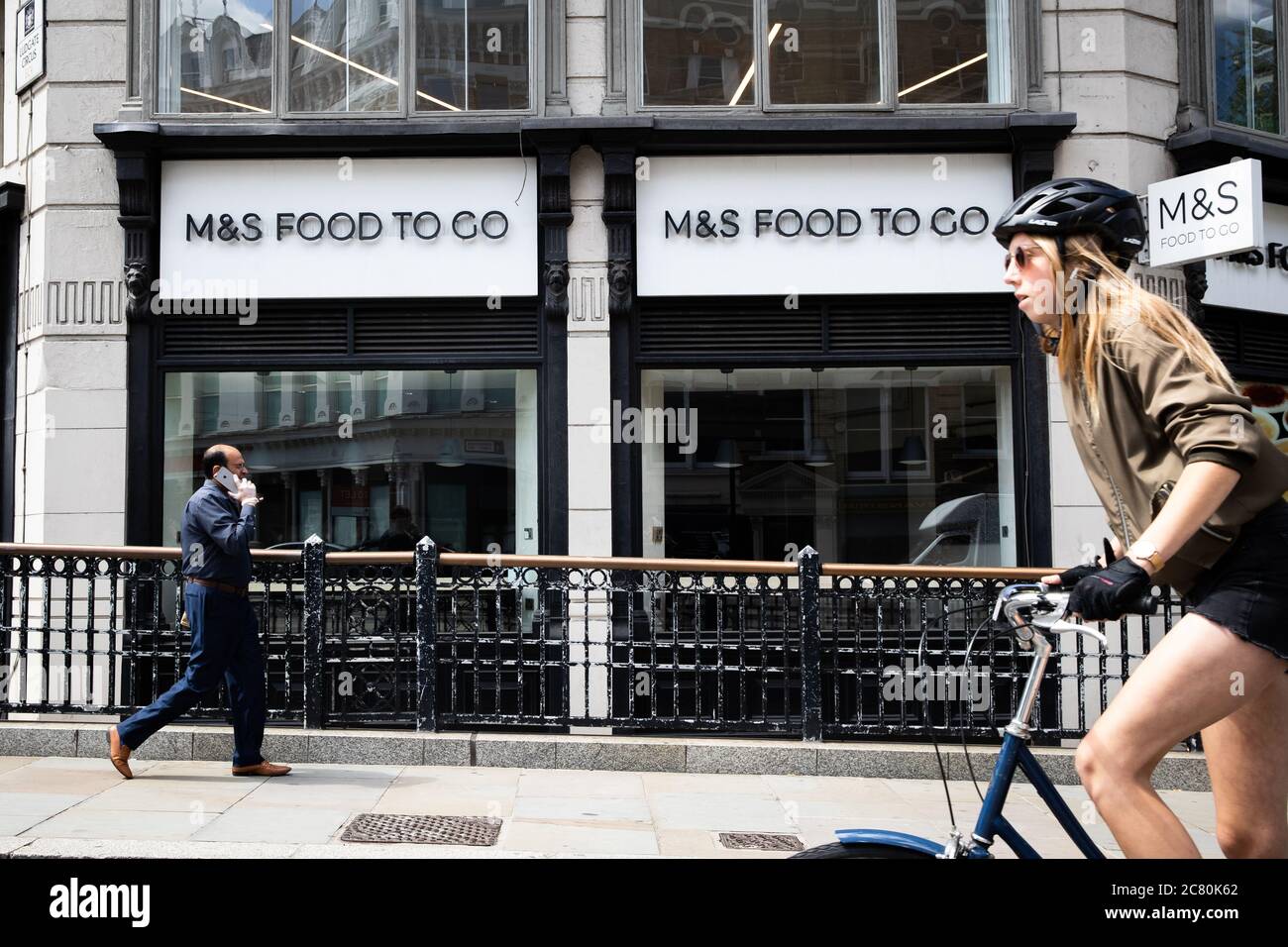 Marks and spencer food to go on fleet street hires stock photography