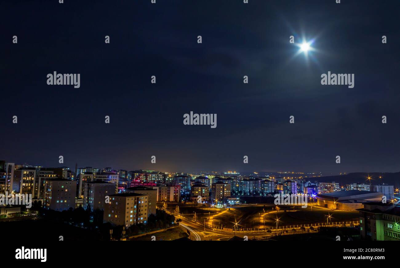 Full moon purple night sky hi-res stock photography and images - Alamy