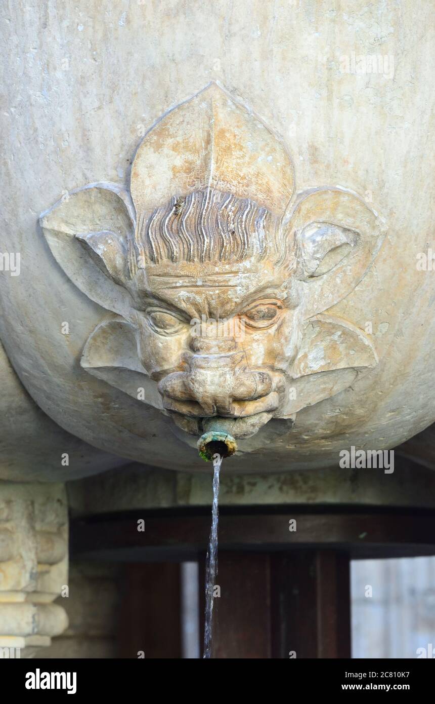 Medieval fountain in Monastery of Batalha. Monastery of Saint Mary of the Victory. Late Gothic architecture in Portugal intermingled with the Manuelin Stock Photo