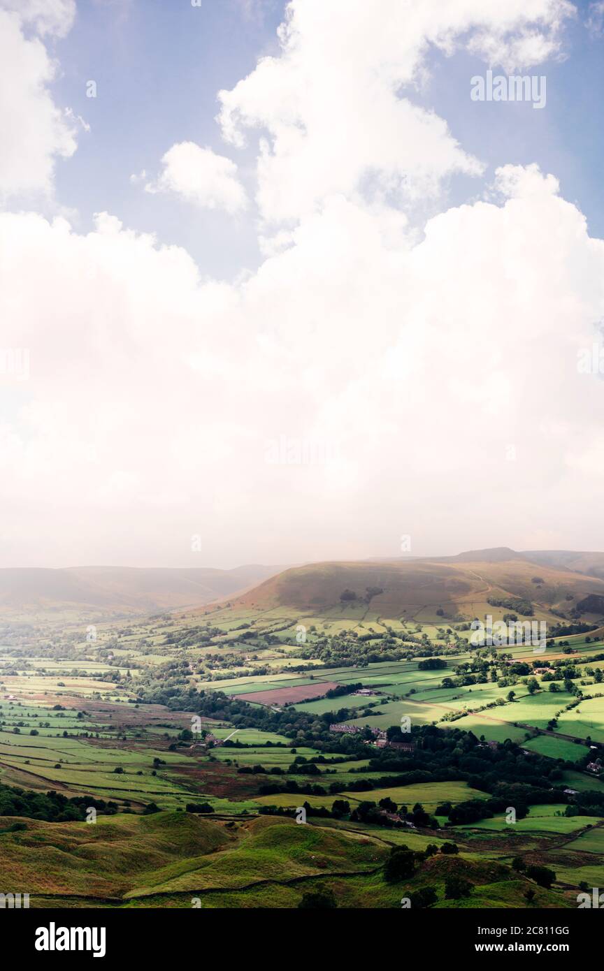 Views from the rolling hills of Mam Tor over Hope Valley in the Peak District, June 2020 Stock Photo
