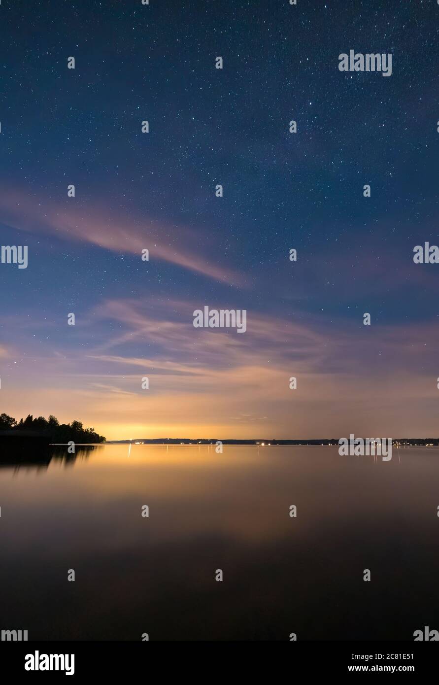 Night shot starry sky hi-res stock photography and images - Alamy