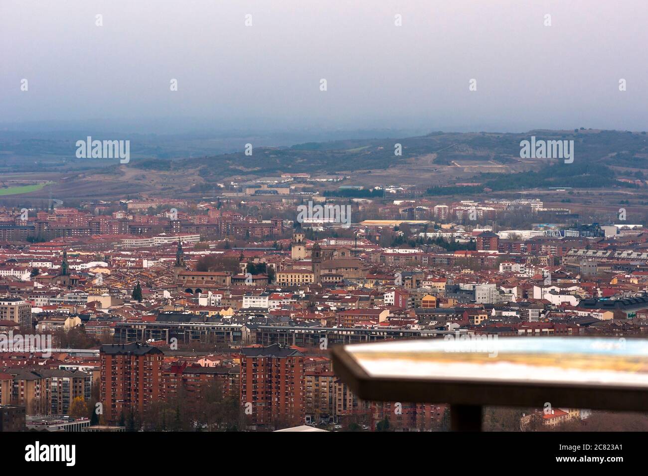 Vistas de Vitoria desde el mirador o balcón de Olárizu. Vitoria. Álava. País Vasco. España Stock Photo