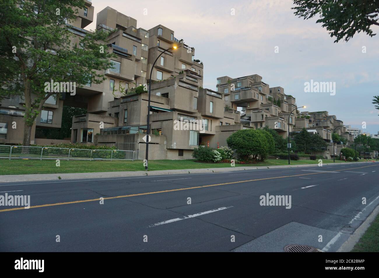 Habitat 67 montreal hires stock photography and images Alamy