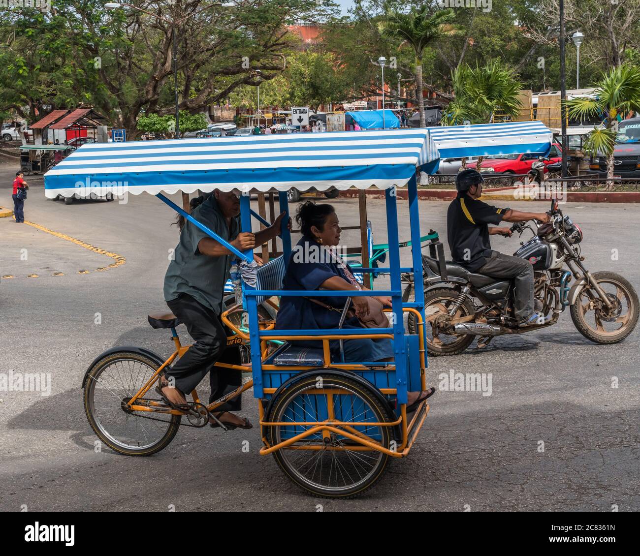 pedicab tricycle