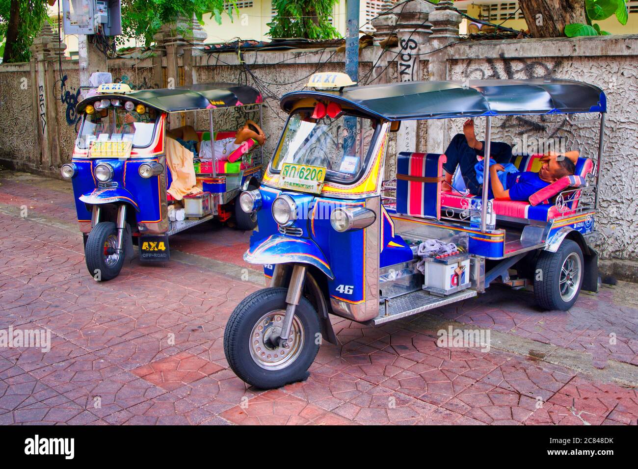 Tuk Tuk Vehicle For Sale: Your Comprehensive Guide to Acquiring the Iconic Three-Wheeler