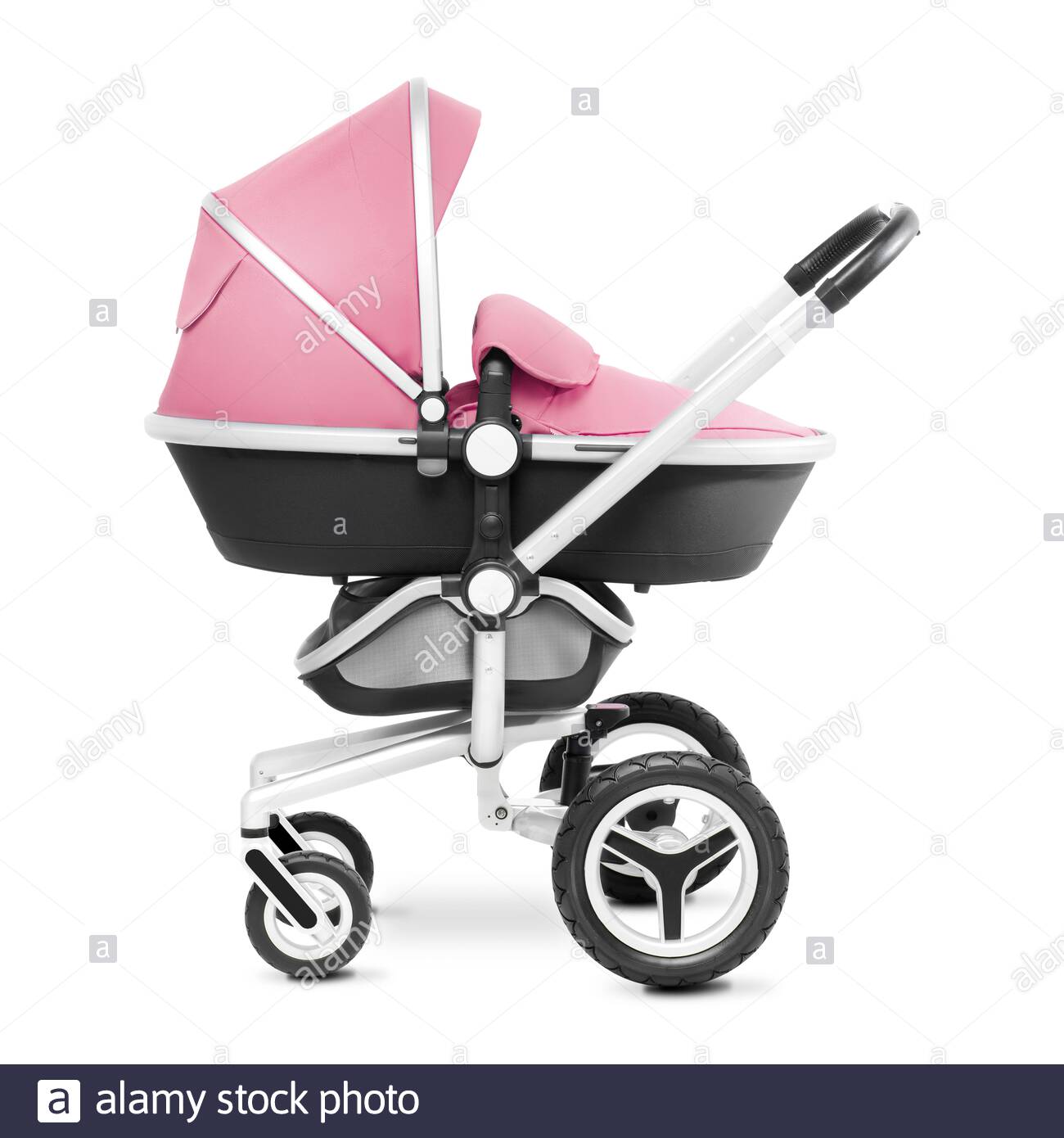 carrycot on wheels