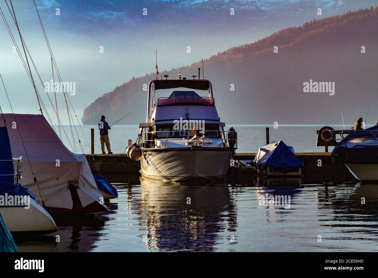 Switzerland lake lucerne boat hires stock photography and images Alamy