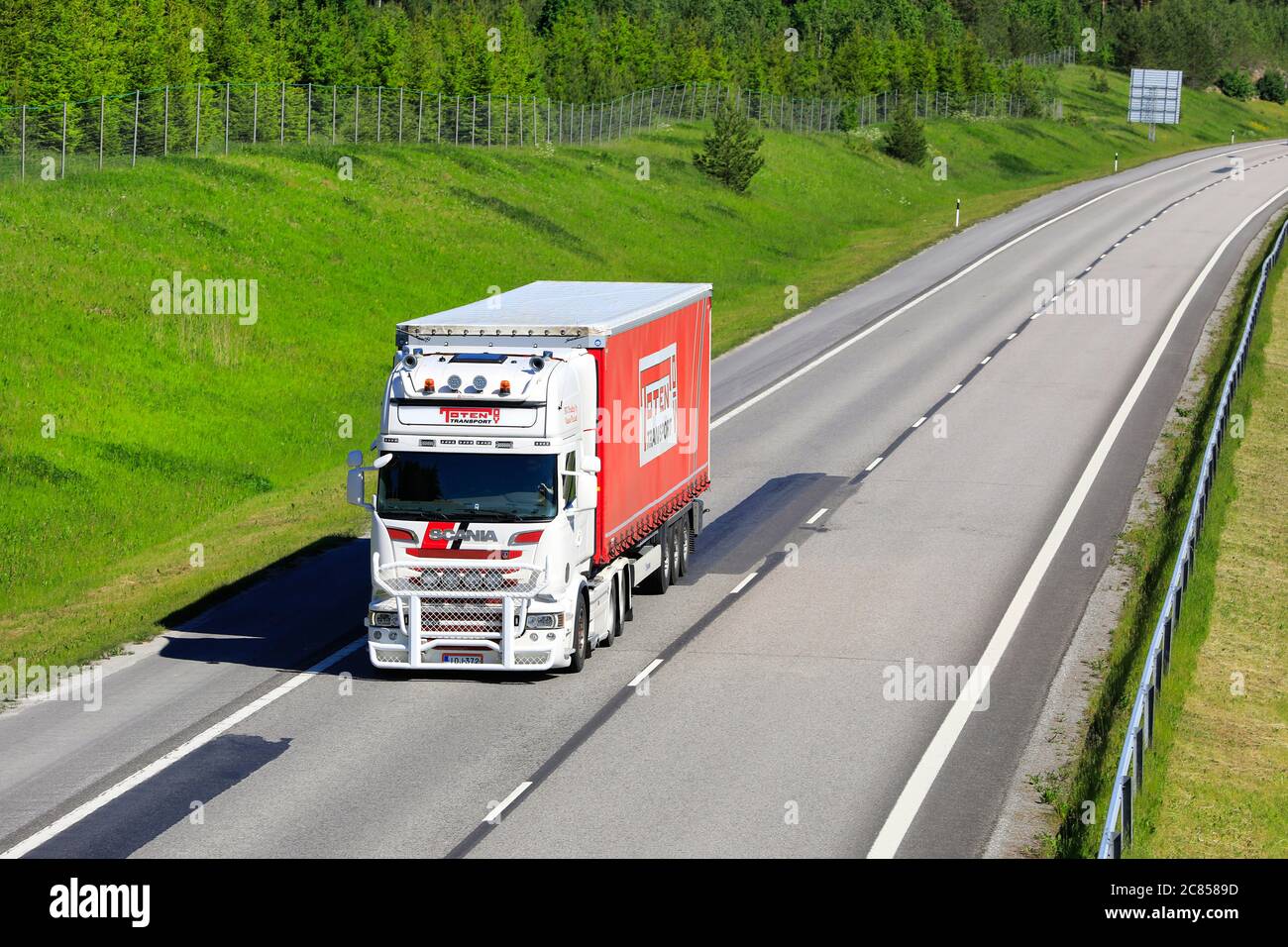 Toten transport oy hi-res stock photography and images - Alamy