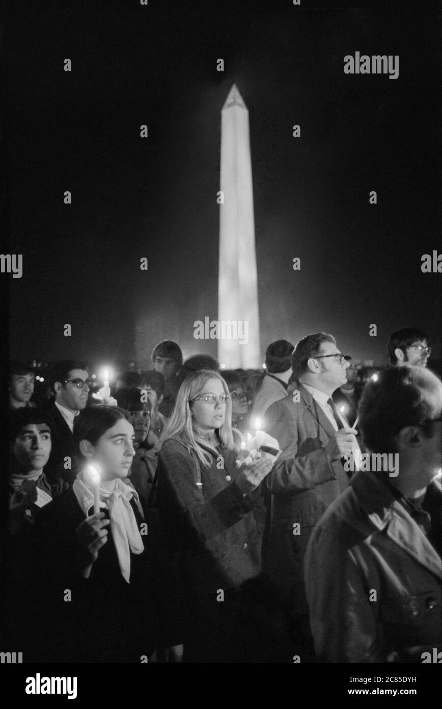 Crowd gathered for Moratorium to End the War in Vietnam, Washington Monument in Background, Washington, D.C., USA, Thomas J. O'Halloran, October 15, 1969 Stock Photo