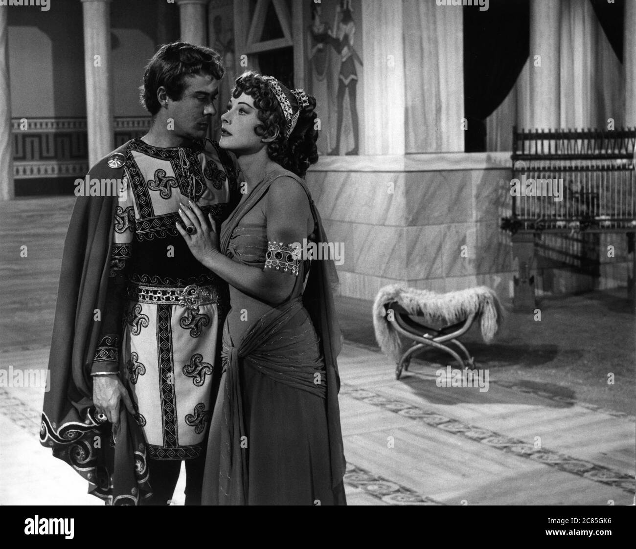 Massimo Serato As Paride Paris And Hedy Lamarr As Elana Di Troia