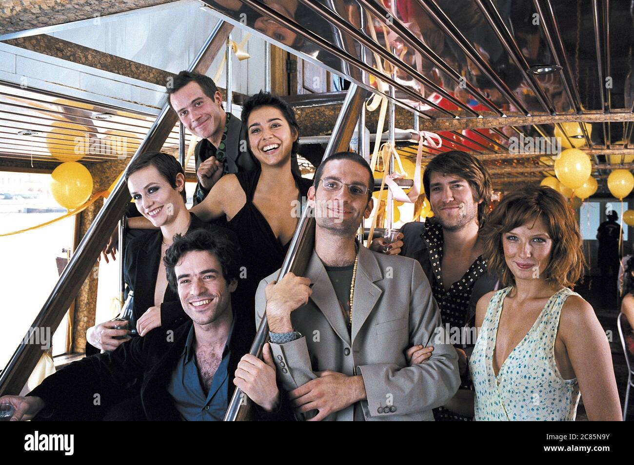 Les Poupées Russes Russian Dolls Year 2005 France Romain Duris