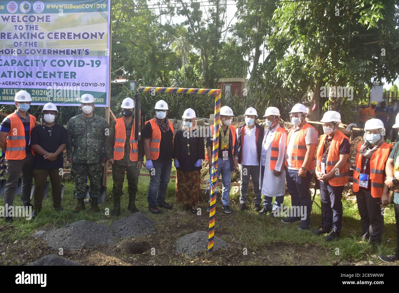 Bongao, Tawi-Tawi, Philippines. 21st July 2020. Ground breaking ceremony of the Bangsamoro governments.The 100 bed capacity Covid-19 isolation Center. Bangsamoro Inter Agency Task Force (BIATF) on Covid 19. Datu Halun Sakilan Memorial Hospital, Bongao, Tawi-Tawi, Philippines. Joining the Minister in a short program held at Datu Halun Sakilan Memorial Hospital were 2nd Marine Brigade Commander Col Chito G Rojas PN (M)(GSC) and 2MBDE DBC Col Nestor E Narag PN (M)(GSC), Governor Yshamael I. Sali, Vice-Governor Michail K. Ahaja and Dr. Sangkula G. Laja. Credit: Pacific Press Agency/Alamy Live News Stock Photo