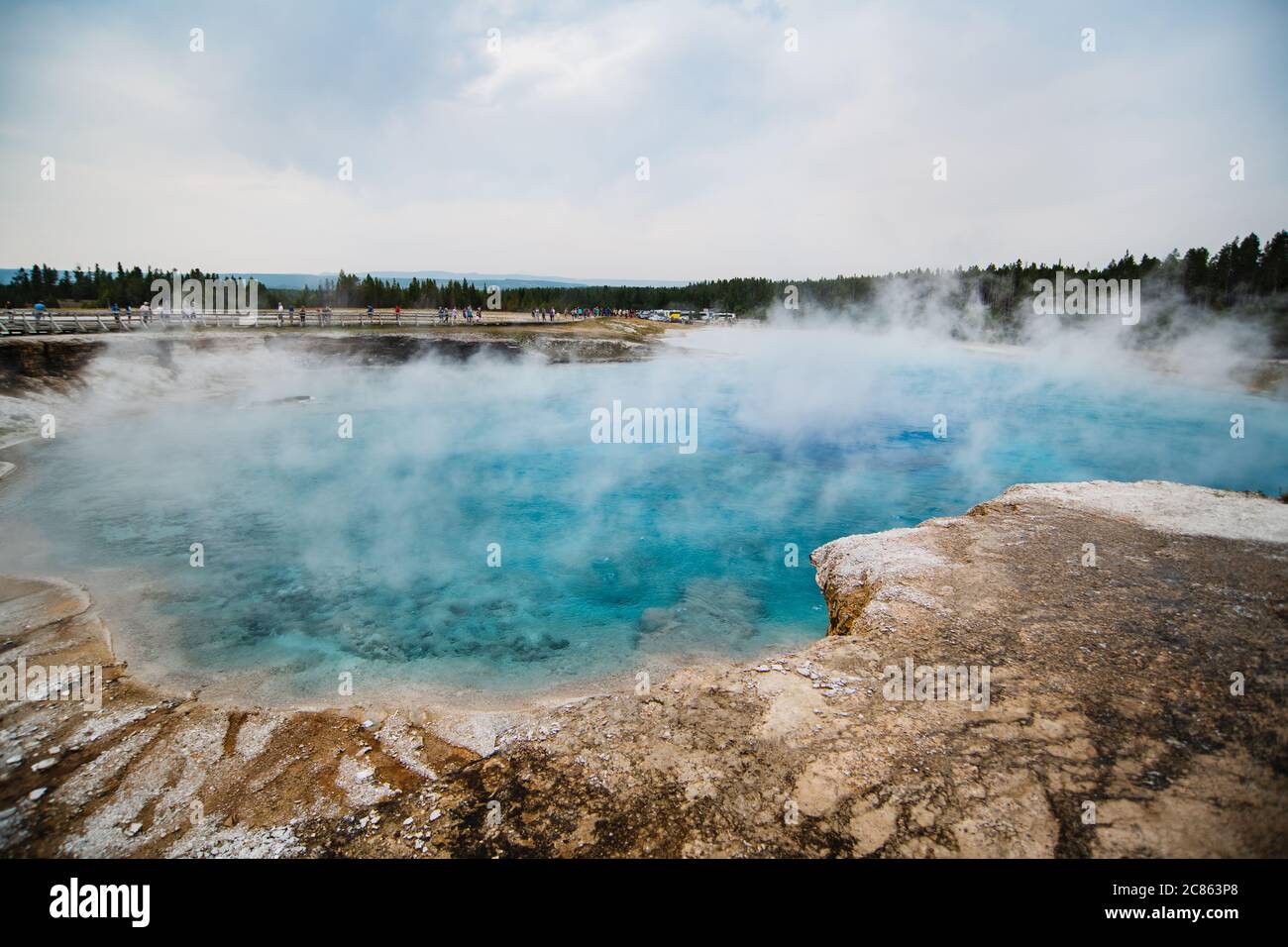 Geothermal pool in Yellowstone National Park, Wyoming Stock Photo