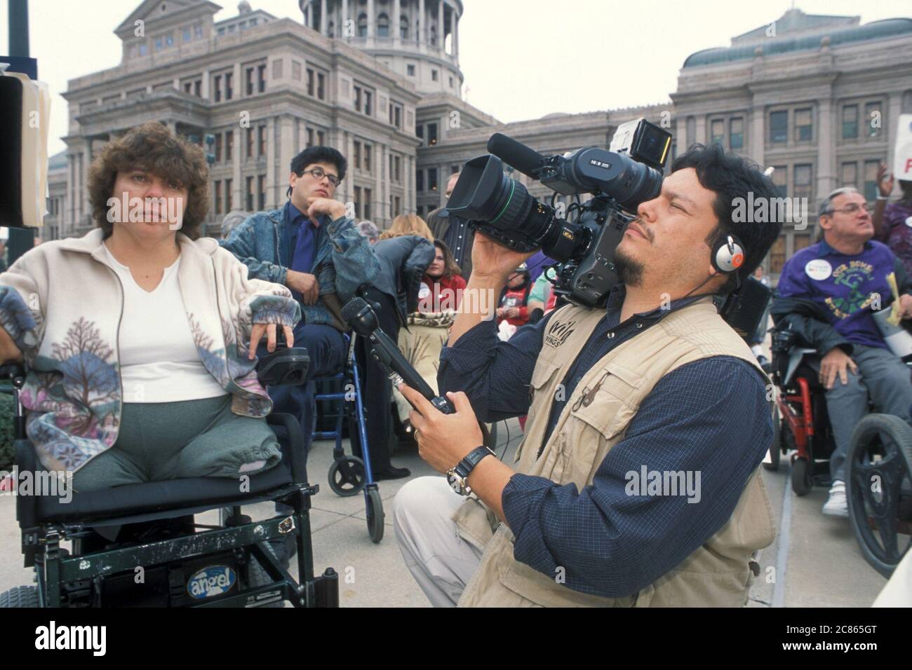 Austin Texas USA, 2005: Protest against proposed cuts to programs for physically disabled citizens outside the north entrance to the Texas Capitol. ©Bob Daemmrich Stock Photo