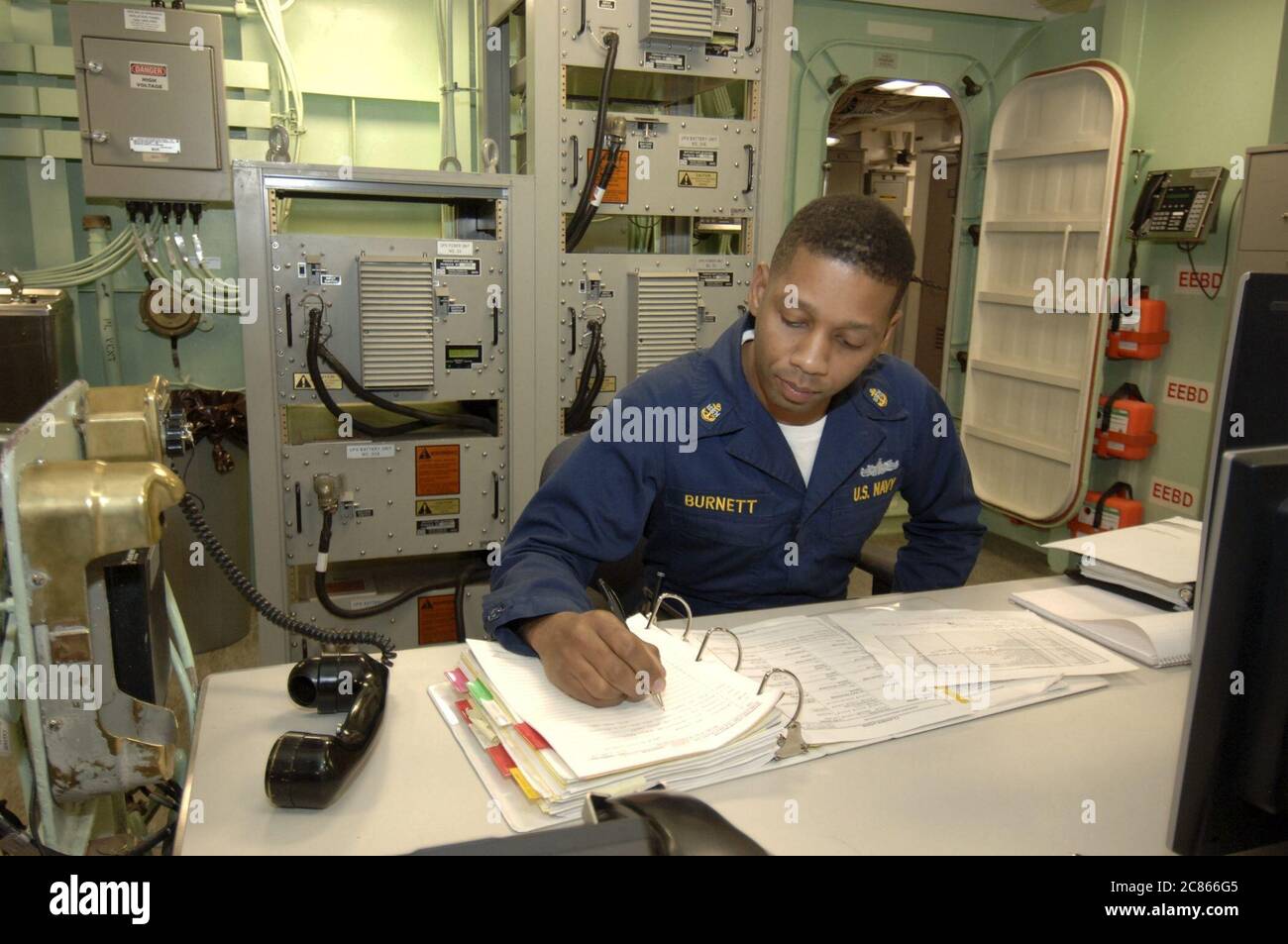 Ingleside, Texas USA, January 12, 2006: The Central Control Station of the USS San Antonio (LPD-17) where all of the 664-foot ship's systems are monitored.  ©Bob Daemmrich Stock Photo
