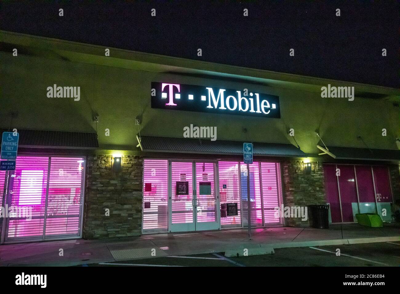 T mobile store hires stock photography and images Alamy