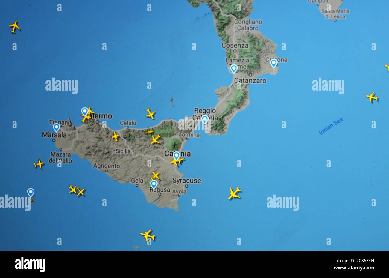 air traffic Sicily aera (21 july 2020, UTC 16.34)  on Internet with Flightradar 24 site, during the Coronavirus Pandemic Stock Photo